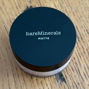 bareMinerals Matte Foundation MEDIUM 10 SPF 15 Full Size 8g - NEW
